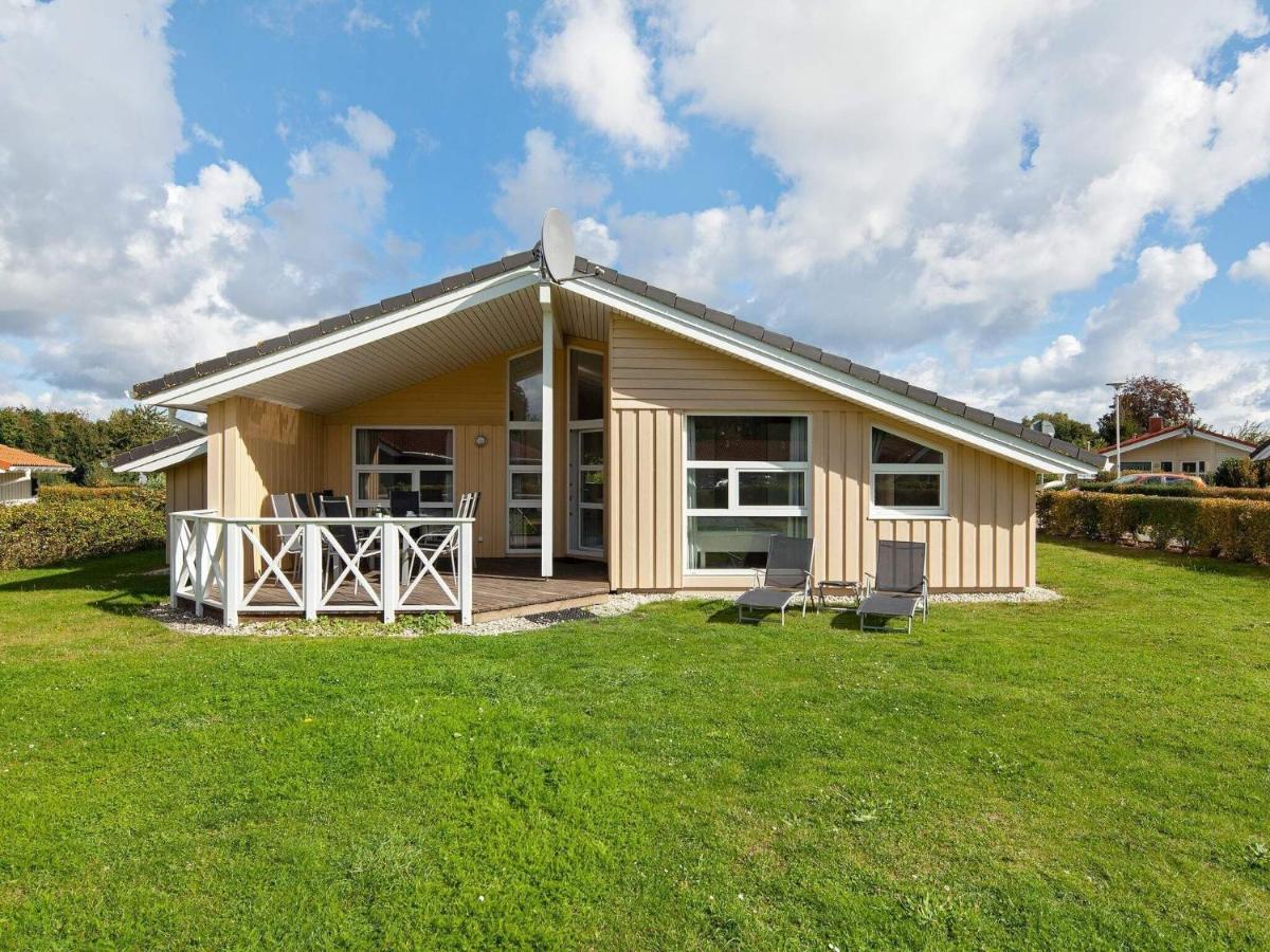 12 Person Holiday Home In グレーミッツ エクステリア 写真