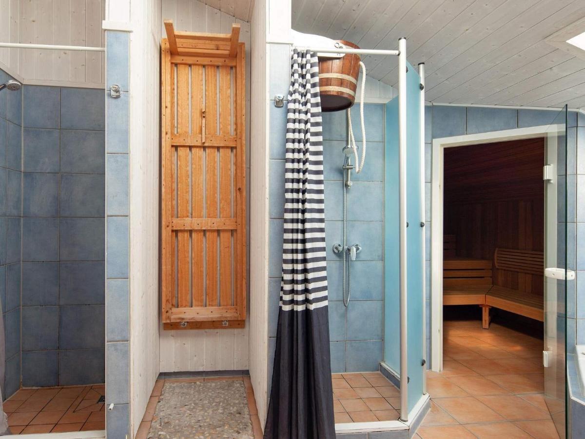 12 Person Holiday Home In グレーミッツ エクステリア 写真