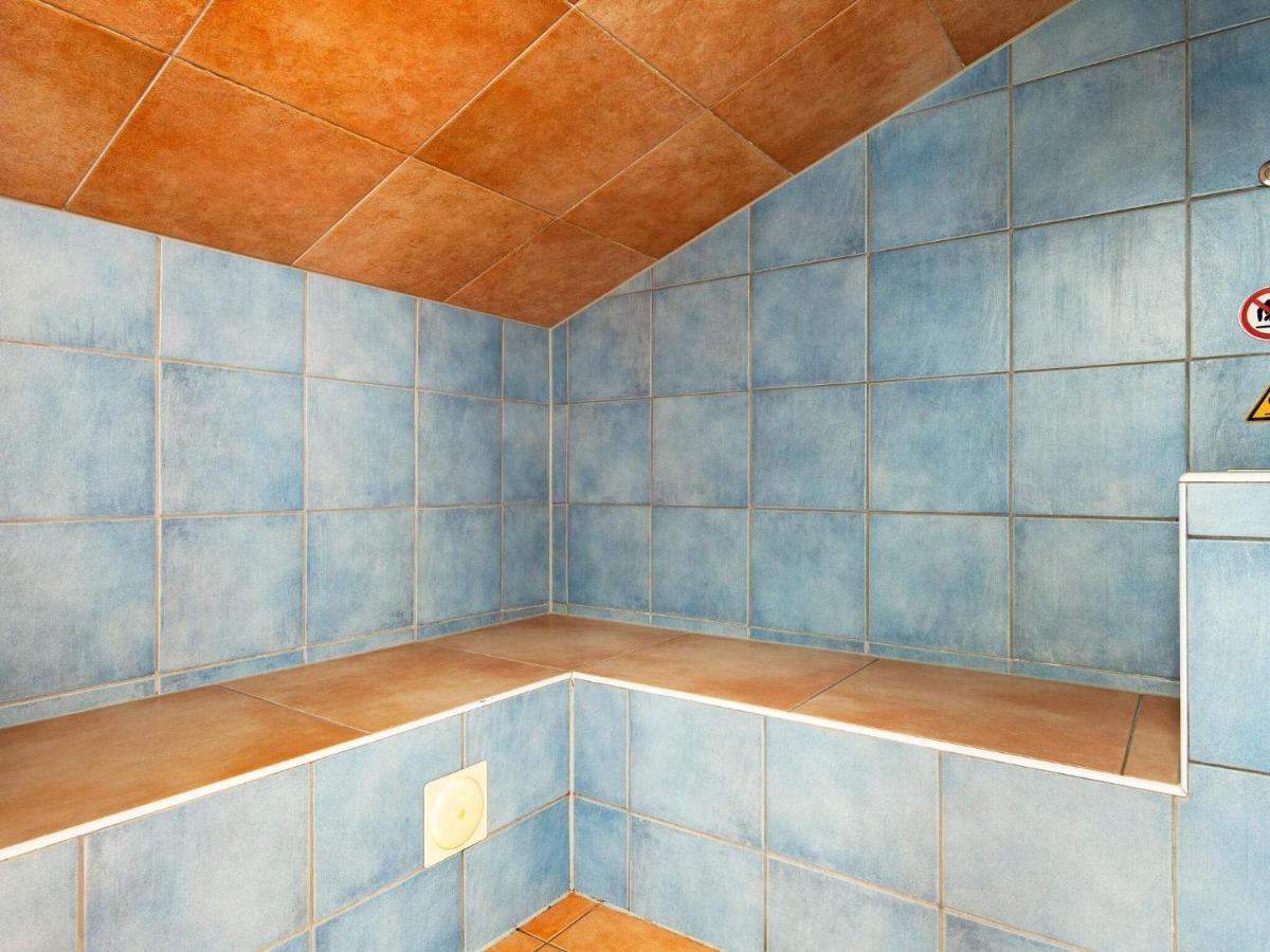 12 Person Holiday Home In グレーミッツ エクステリア 写真